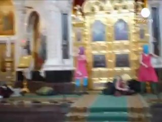 Restano in cella le punk anti-Putin che manifestarono in...