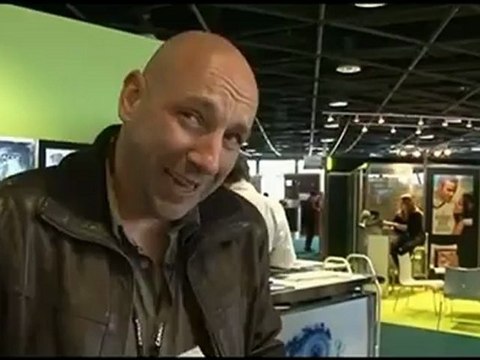 Yannick DAHAN parle de Films Erotiques asiatiques au marche du film à Cannes