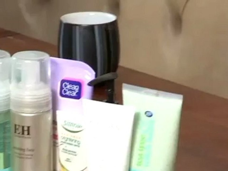 How To Unclog Your Clogged Pores