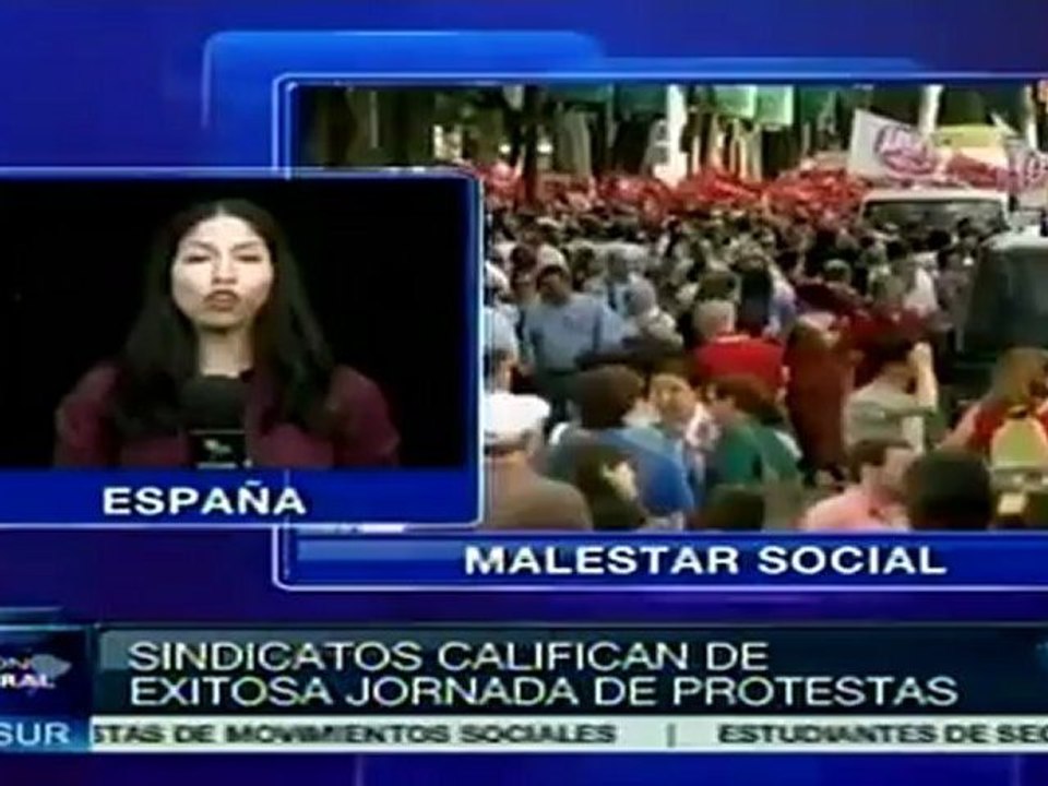 Miles de españoles marchan contra reforma laboral