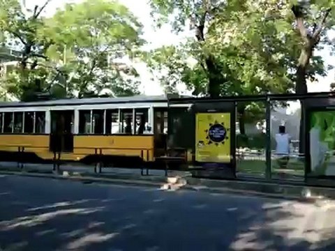 Nokia 808 PureView - Videotest 1080p Rich Recording riscaldamento di corsa e discoteca sul tram