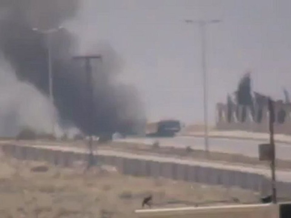 Syria فري برس حماه المحتلة مشاع الفروسية   اثار القصف على الحي  20 6 2012 Hama