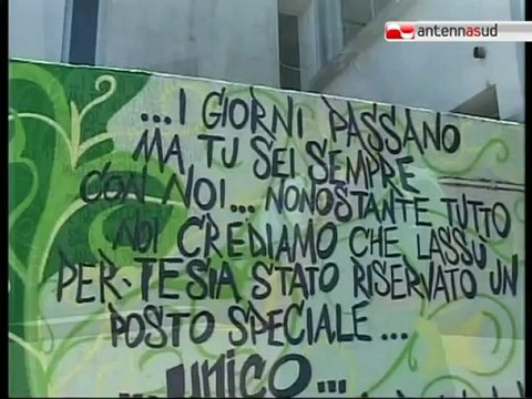 TG 20.06.12 Ancora lacrime e palloncini bianchi per Melissa
