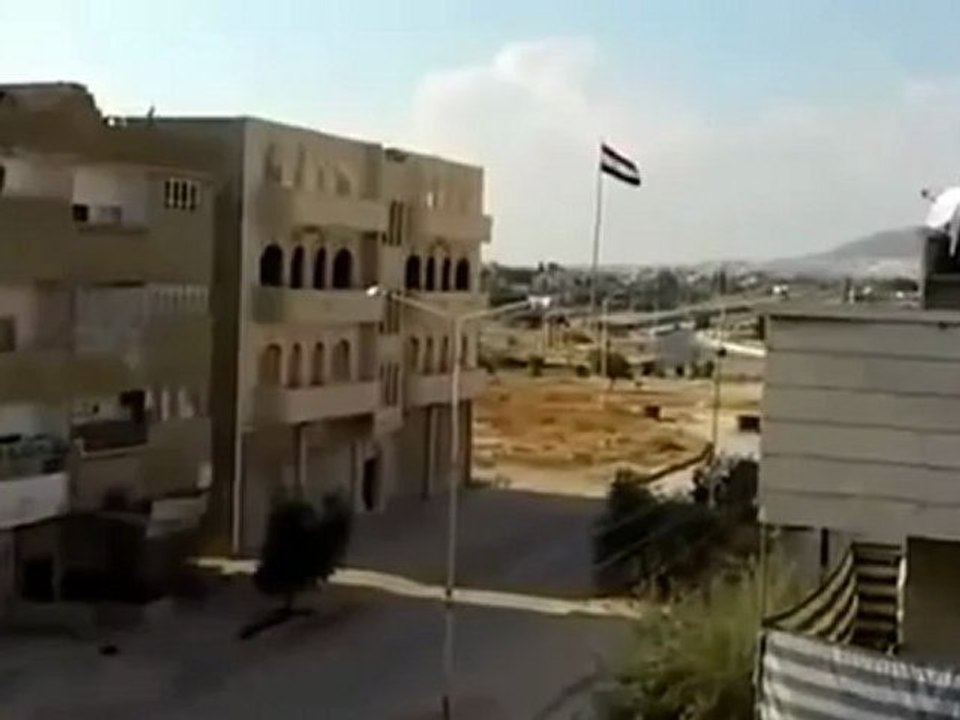 Syria فري برس  حماه المحتلة الأربعين القصف العنيف على الحي 2012 6 20 Hama