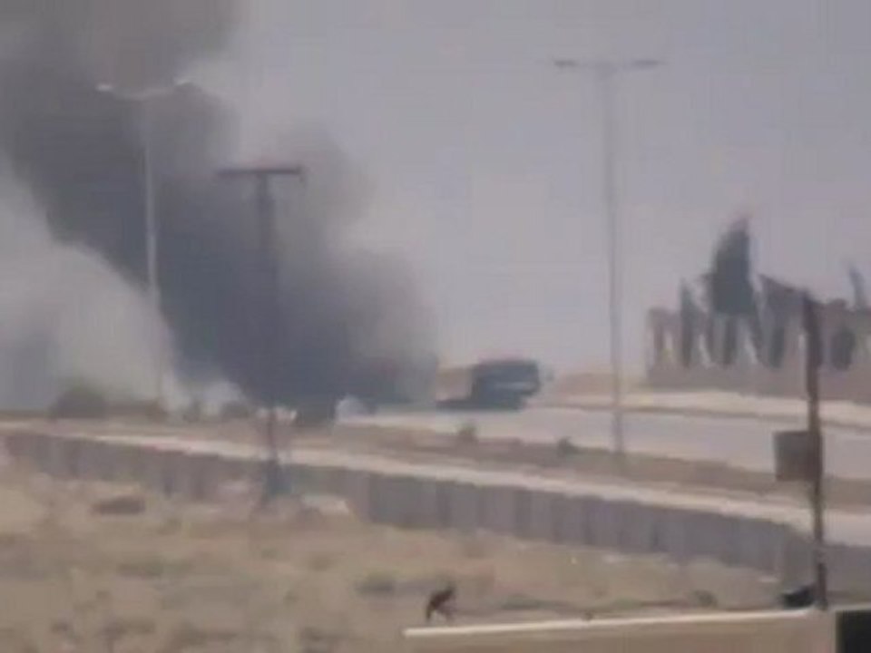 Syria فري برس حماه المحتلة مشاع الفروسية اثار القصف على الحي   20 6 2012 Hama