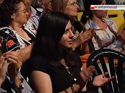 TG 18.06.12 Più di mille persone per Solfrizzi e Stornaiolo a Bitritto