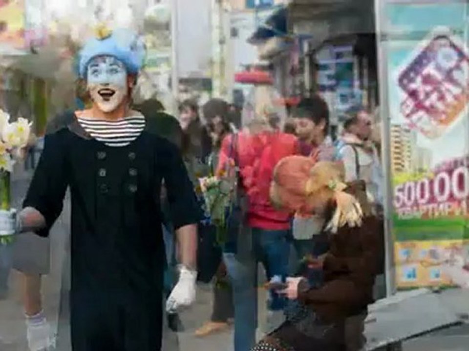 Nikita -mime-presents Art agency Valentino