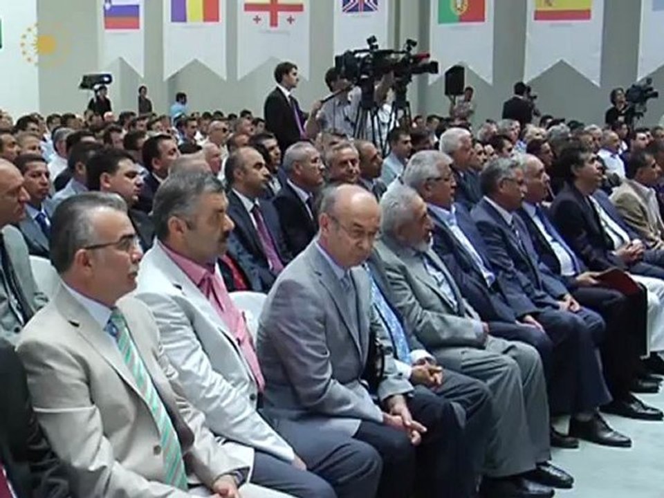 Cumhurbaşkanı Gül, Kayseri’de Halı Fabrikasının AçılışTörenine Konuşma Yaptı