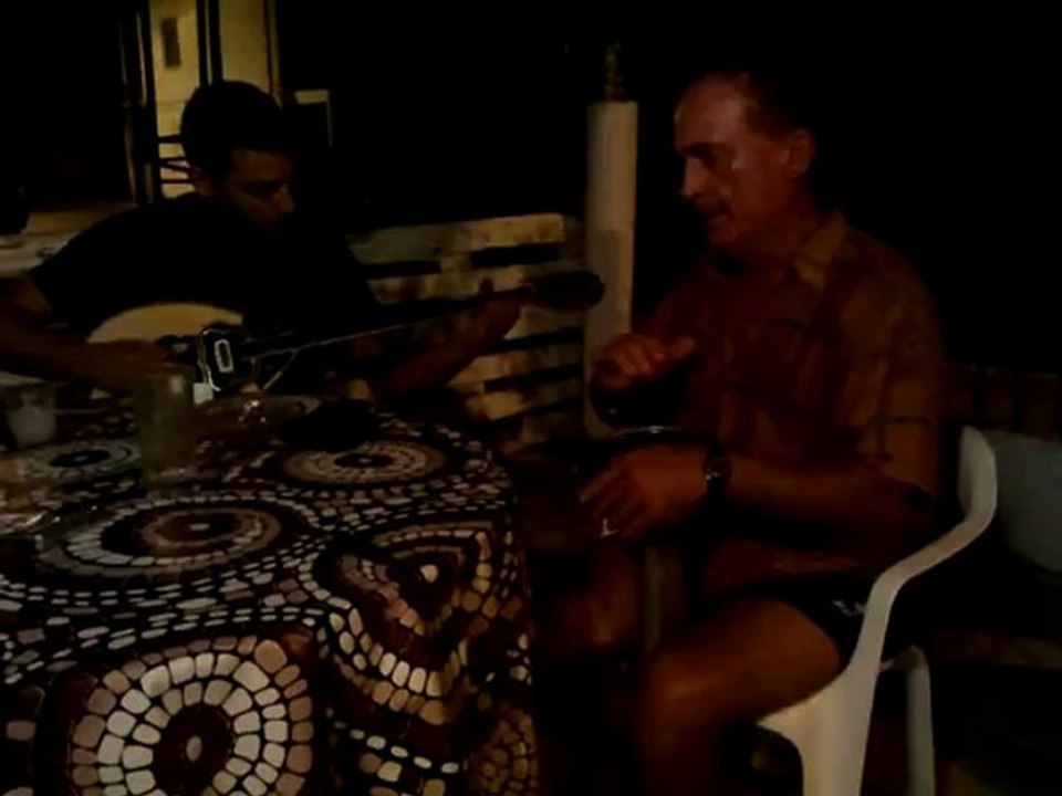 ΜΙΑ ΒΡΑΔΙΑ ΜΕ ΤΟΝ ΜΑΚΗ