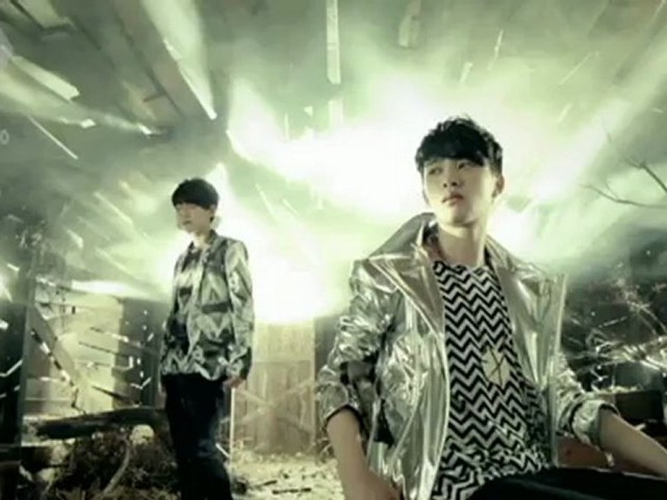 EXO K - What is Love [Sub Esp] [Romantización]