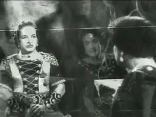 MGR Vs Nambiar - Raja Rajan