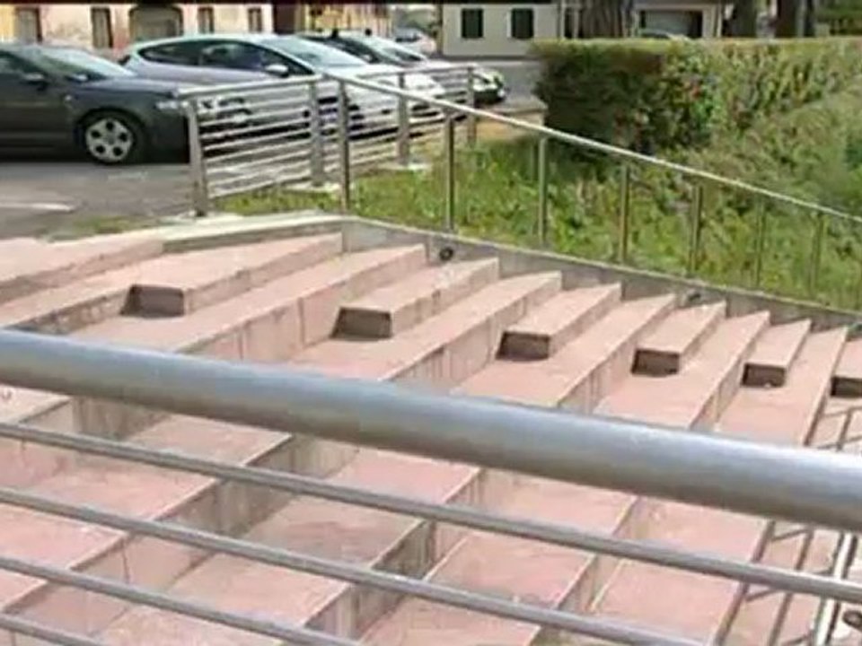 salvato dai carabinieri