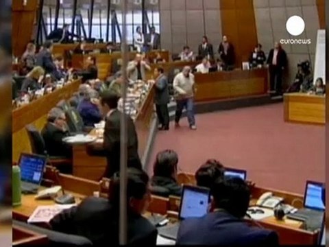 Paraguay Devlet Başkanı Lugo meydan okudu