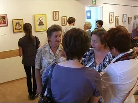 Wystawa Klubu Kolorowej Nitki O uśmiech dziecka Ostrów Mazowiecka 2012