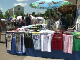 Niagara Falls town stages comeback act