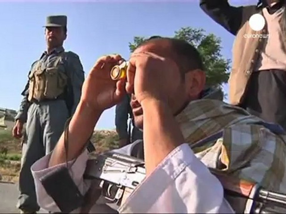 Les talibans frappent un hôtel de Kaboul: 18 morts