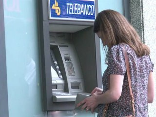 Europa busca salidas a crisis