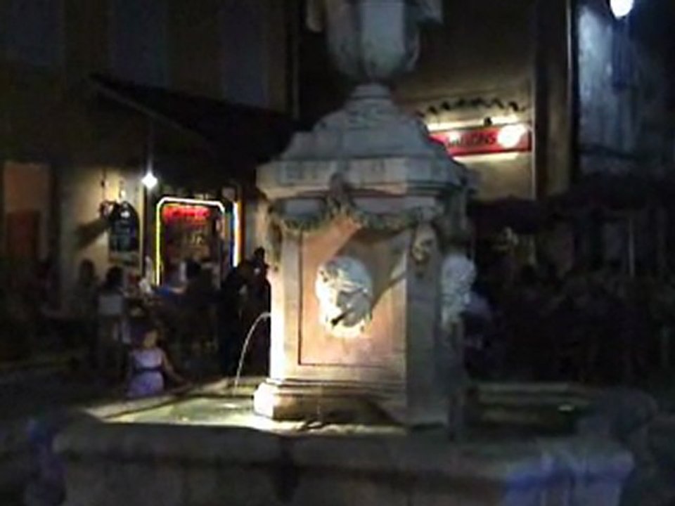 Actualite Cotignac var 83 - FÊTE DE LA MUSIQUE 2012 COTIGNAC organisé par la Mairie de Cotignac http://www.mairiecotignac.fr/ musiciens  var 83 Provence Alpes Côte d’Azur