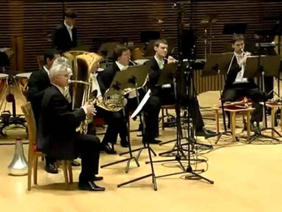 Kruglik, Nesterova. Suite from the ballet The Magic Ring (I Overture)