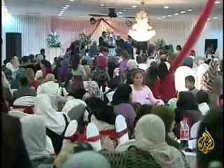 عميد الأسرى الفلسطينيين في القفص الذهبي