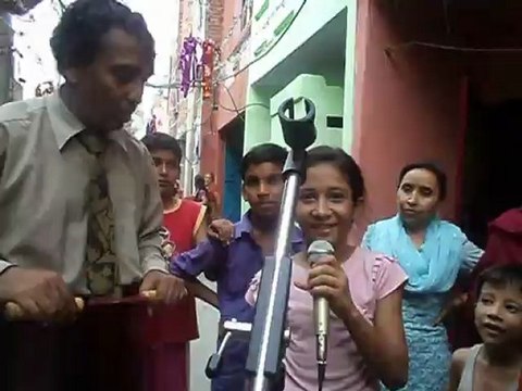 Gospel open air preaching by Evangelist Hemant & daughter Glory Daniels
