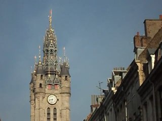 SAX A FOND, avec vue sur le Beffroi ...