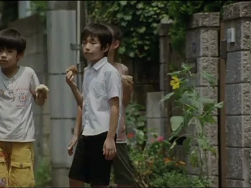 Still Walking (2008) Trailer