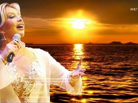 Emel Sayın ♫ Gurûb etti güneş dünya karardı.HD