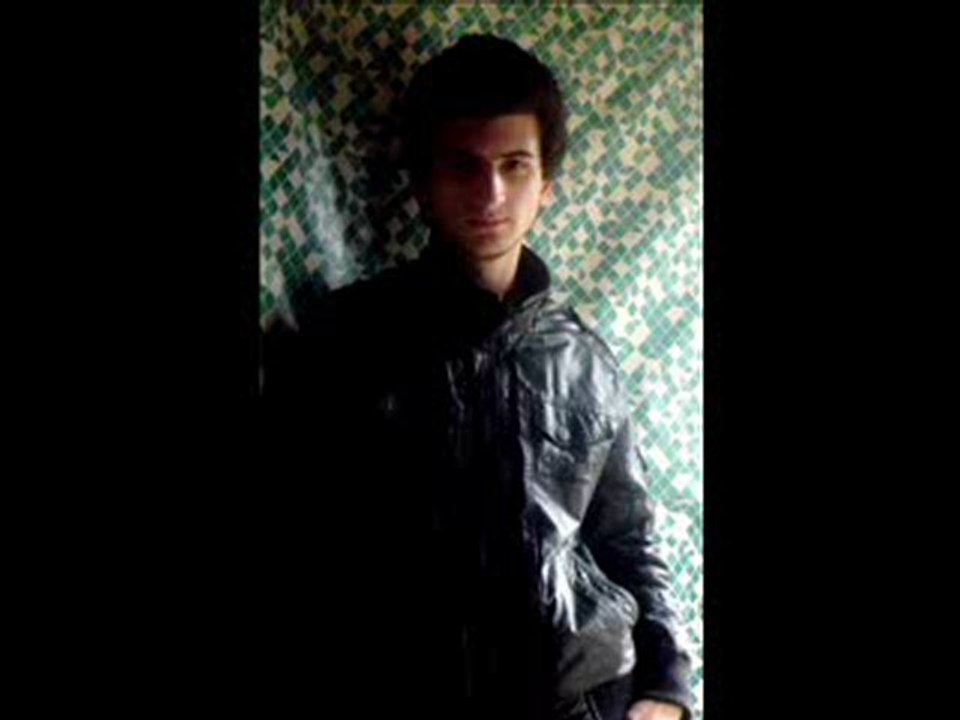 Unut Benide Her Yalan Gibi Unut