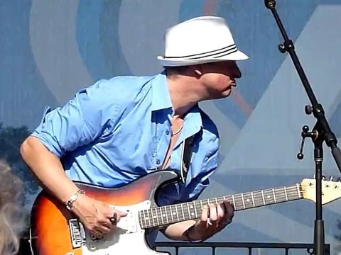 Chicago Blues Fest on 6-8-12 @ 4:52 PM