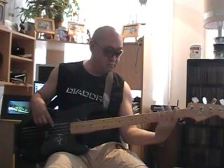 Your Worthy of my praise FunkGospel basscover Bob Roha