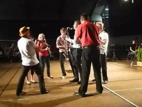 Version circassienne de Chirstophe Colomb 1492 (Vangelis)