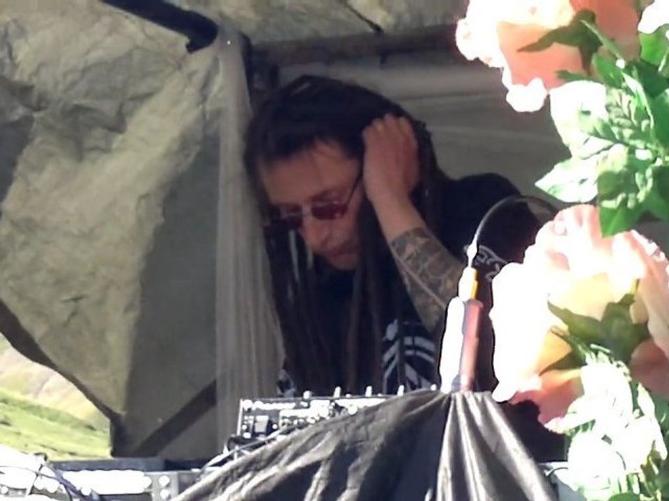 Dj Pffgoa -  Back To The Forest - Col du sanetsch Swiss - 2012