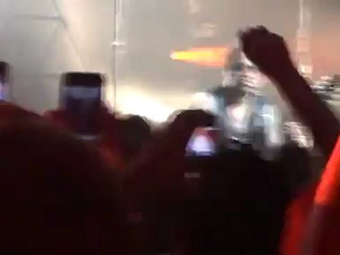 LENNY KRAVITZ (are you gonna go my way)