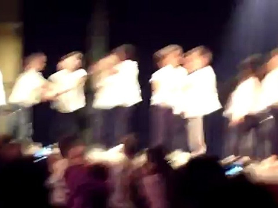 CLIP0041