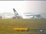 Aterrizaje de emergencia de un 767 sin tren de aterrizaje - 767 emergency landing