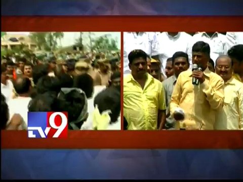 Flyover must be built near Kanakadurga temple- Chandrababu