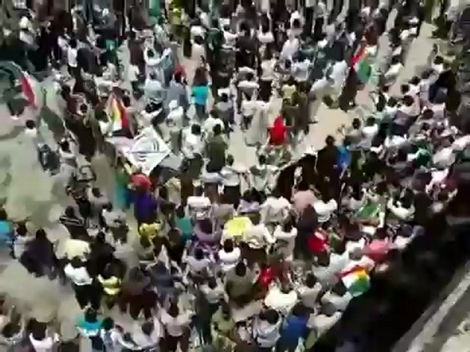 Syria فري برس حلب منبج  مظاهرة دوار الكرة  السوق  24  6   2012 Aleppo