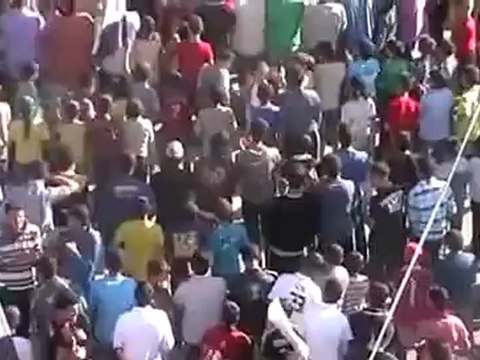 Syria فري برس درعا مظاهرة بلدة الطيبة نصرة لبصر الحرير 24 4 2012Daraa