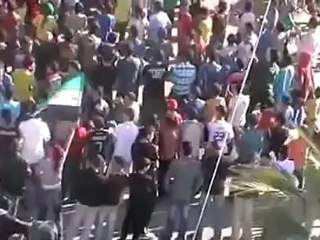 Syria فري برس  درعا احرار الطيبة ينتصرون لبصر الحرير 24 4 2012 Daraa