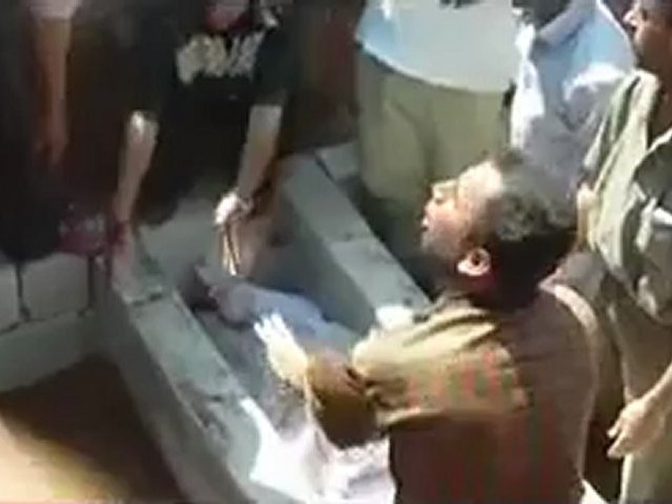 Syria فري برس ادلب اريحا نحليا تشييع  شهداء المجزرة   24 6 2012 Idlib