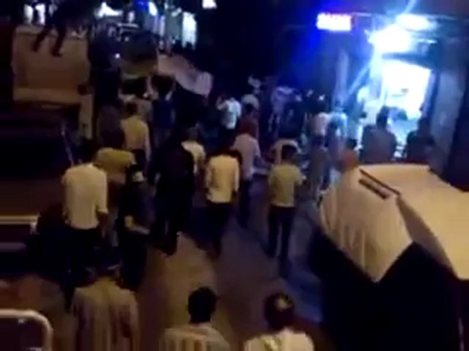 Syria فري برس مسائية جميلة حلب  بستان القصر 23 6 2012 Aleppo