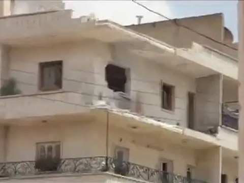Syria فري برس ادلب ارمناز اثار القصف على المباني 21 6 2012 ج2 Idlib