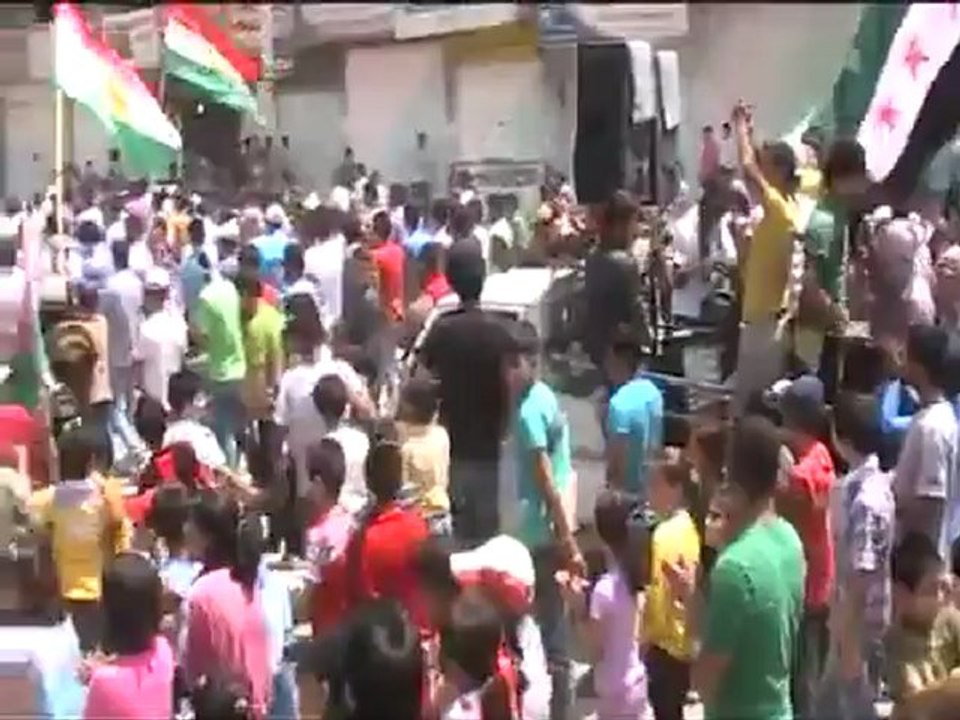 Syria فري برس بداية مظاهرة في سري كانيه في جمعة 22 6 2012 ج2 ALhasaka