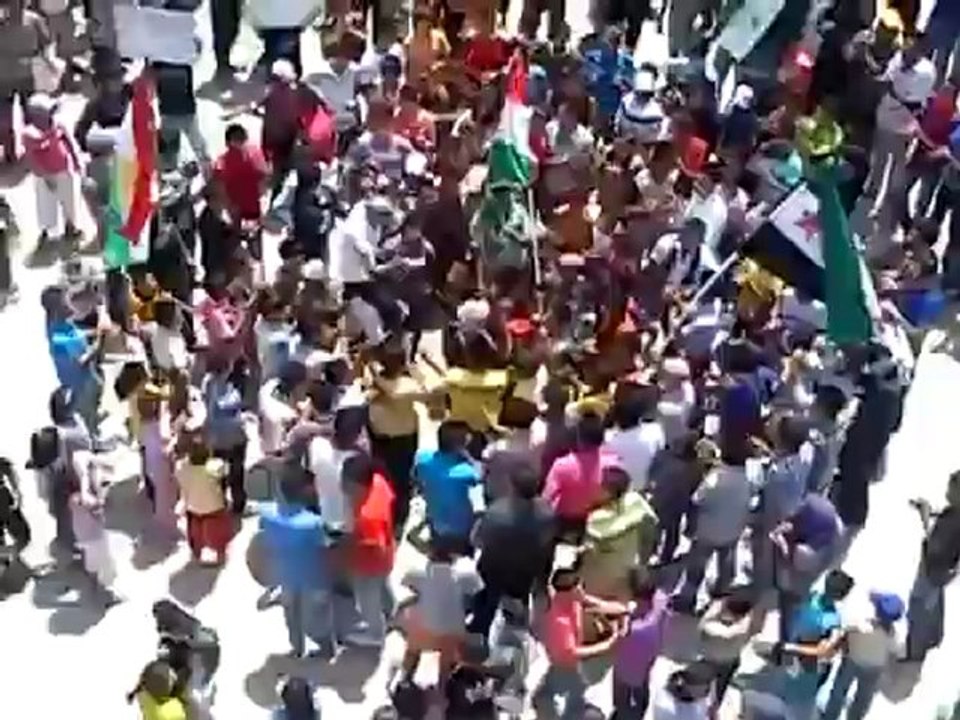 Syria فري برس بداية مظاهرة في سري كانيه في جمعة 22 6 2012 ج1 ALhasaka