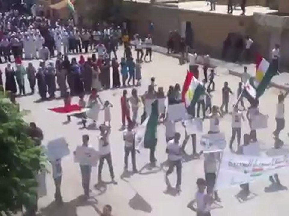 Syria فري برس  الحسكه راس العين جمعة اذا كان الحكام متخادلين فاين الشعوب 22 6 2012 ج4 ALhasaka