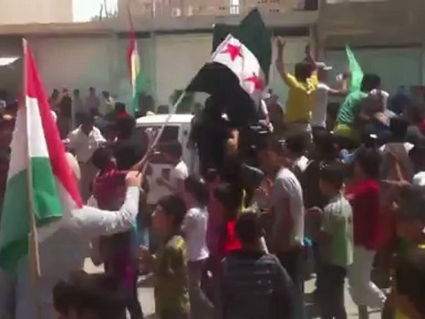 Syria فري برس الحسكه راس العين جمعة اذا كان الحكام متخادلين فاين الشعوب 22 6 2012 ج3 ALhasaka