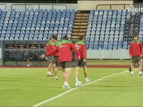 Slovan Bratislava - Athletic Club: El Pasiensky Stadium