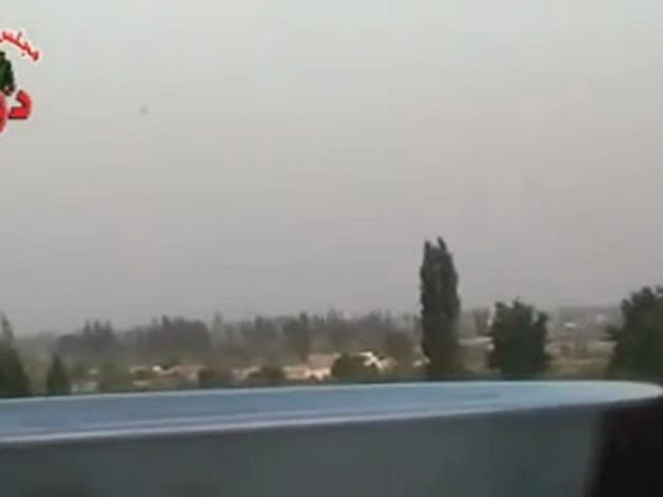 Syria فري برس ريف دمشق دوما مميز لطائرة حربية وهي تقصف في المدينة2012 6 21 Damascus