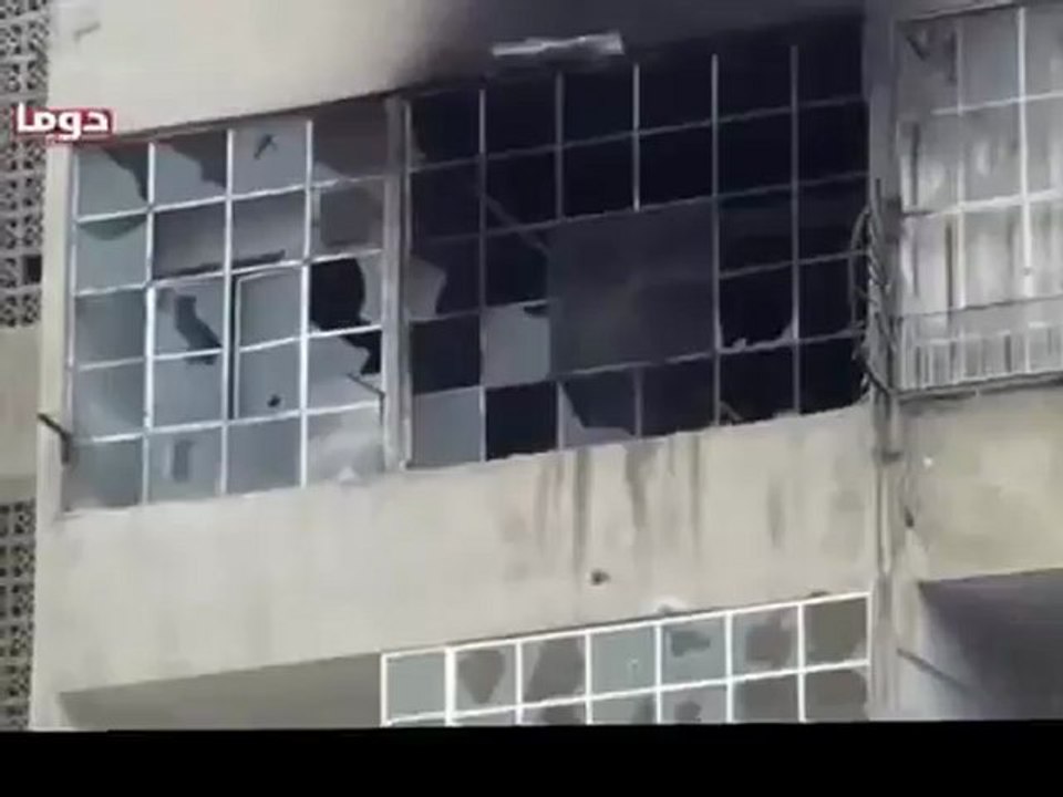 Syria فري برس  ريف دمشق دوما اثار الدمار والخراب الذي خلفته الة القتل الاسدية 22 6 2012 Damascus